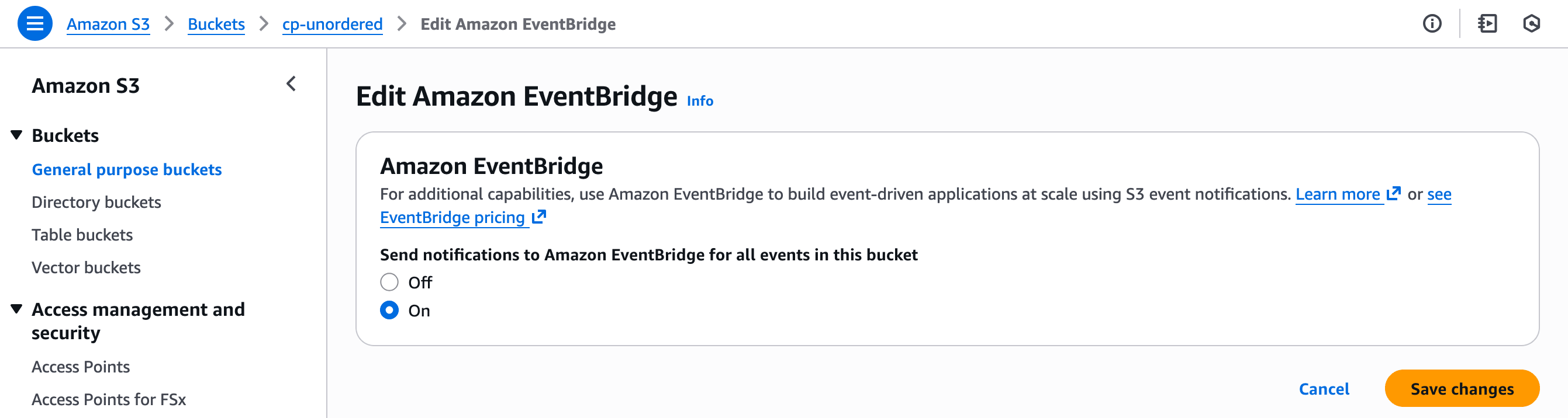 تمكين إشعارات Amazon EventBridge في خصائص حاوية S3